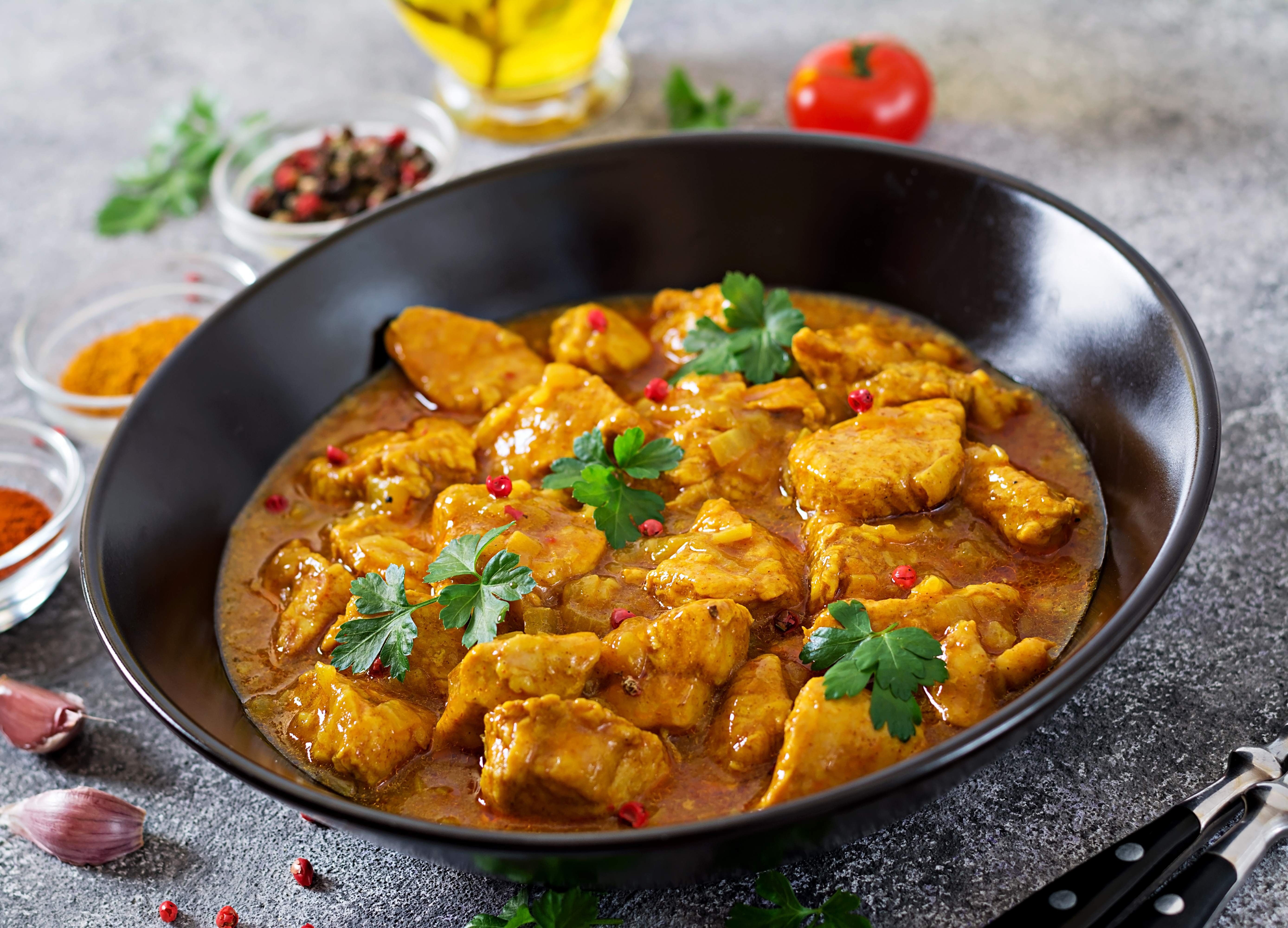 Butter Chicken Halal : Savourez ce Délice Indien chez Le Jaïpur