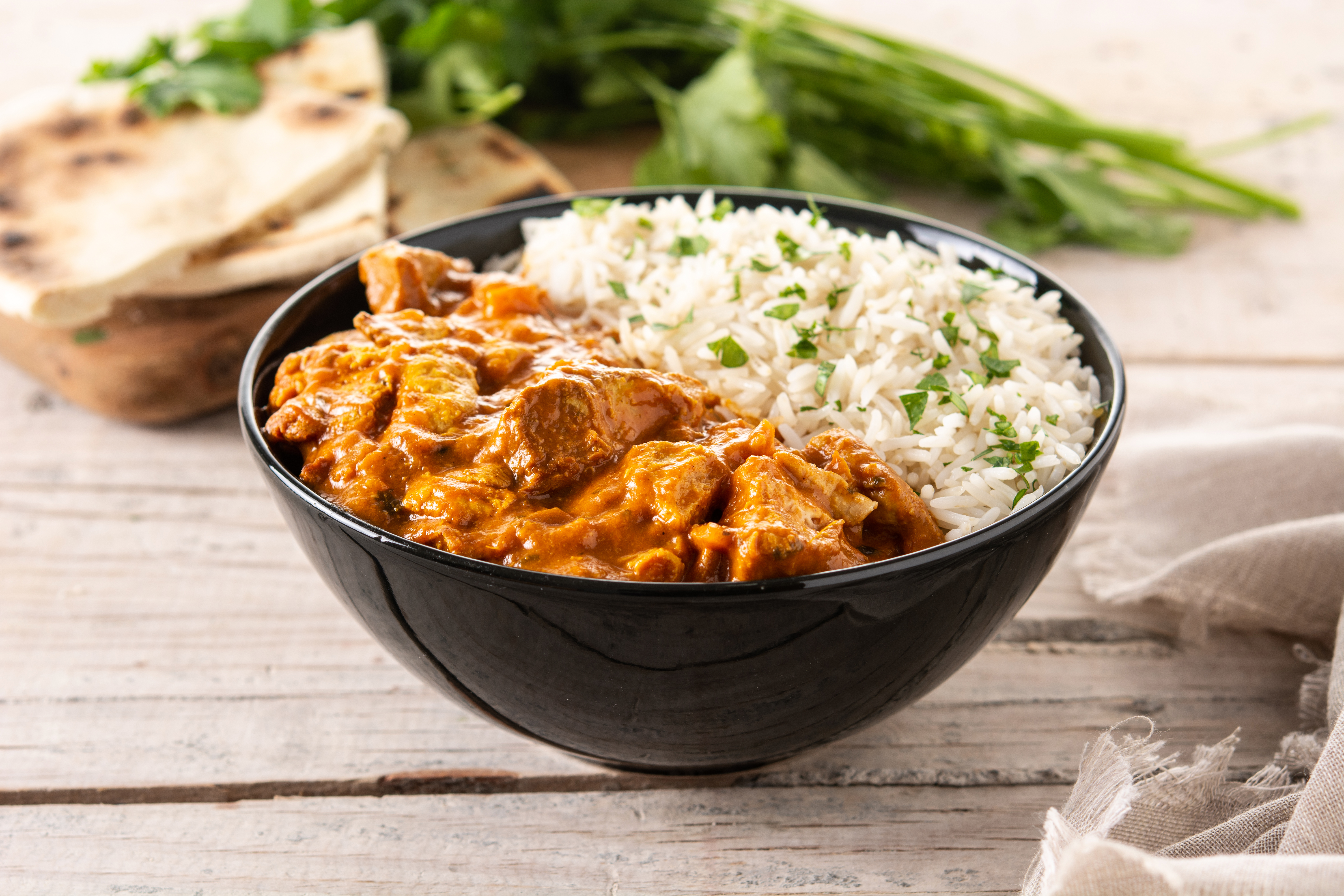 Poulet Tikka Masala Halal : Découvrez cette Spécialité Indienne chez Le Jaïpur